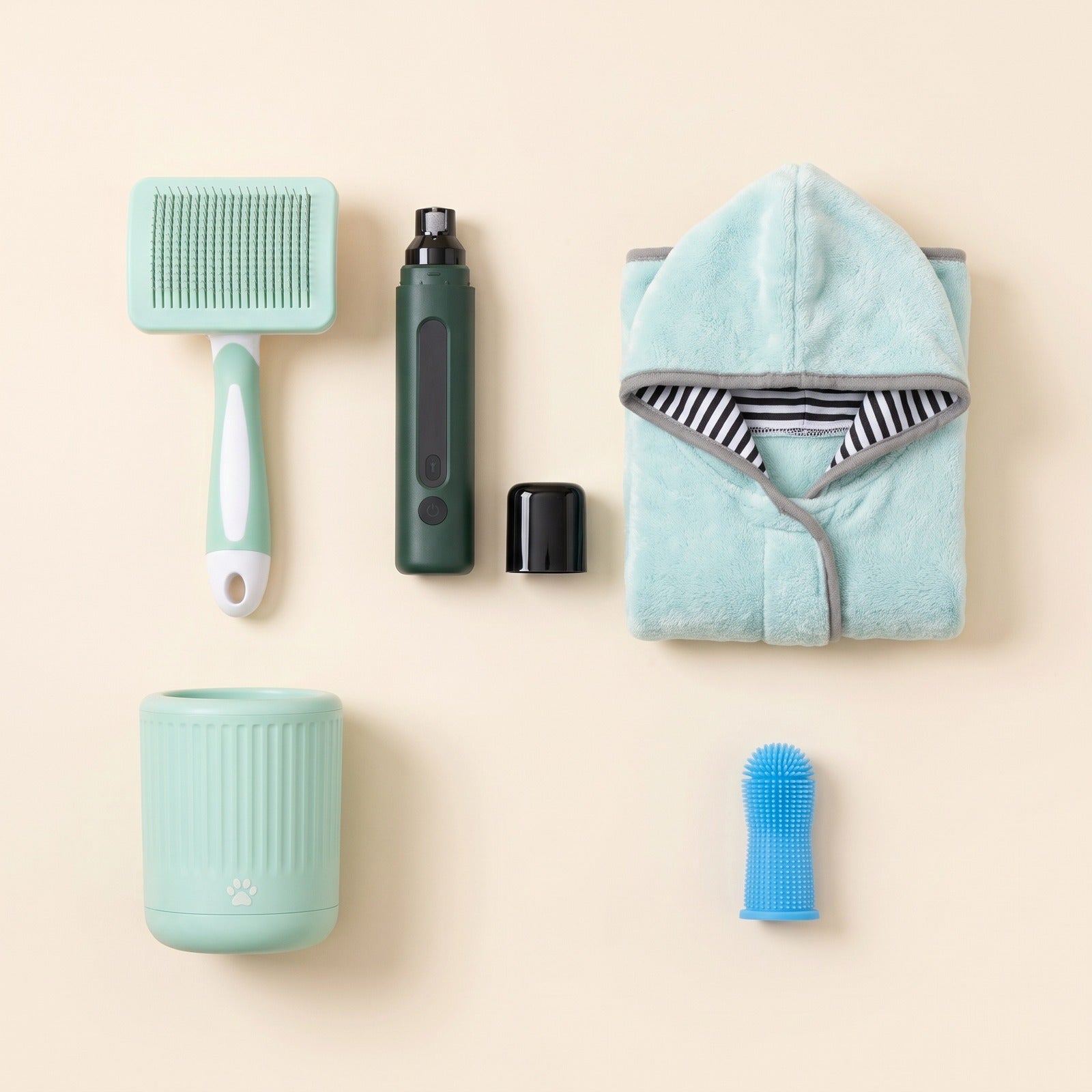 Grooming Essentials Kit - Green